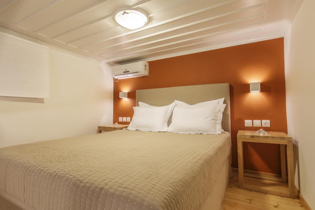 Olga Hotel Mourésion Habitación foto
